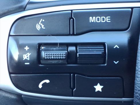 Used 2023 Kia Sportage EX w/ EX Premium Package image 29