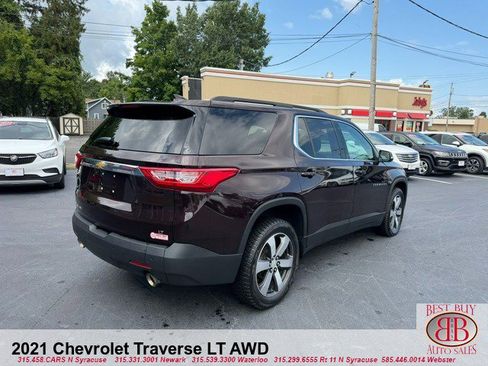 Used 2021 Chevrolet Traverse LT w/ LT Premium Package AWD/4WD image 7