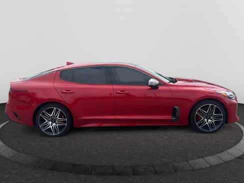 Used 2023 Kia Stinger GT2 RWD image 4
