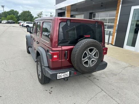 Used 2021 Jeep Wrangler Unlimited Sport w/ Sun And Sound Package AWD/4WD image 18