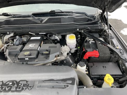 Used 2023 RAM 2500 Laramie w/ Night Edition image 42