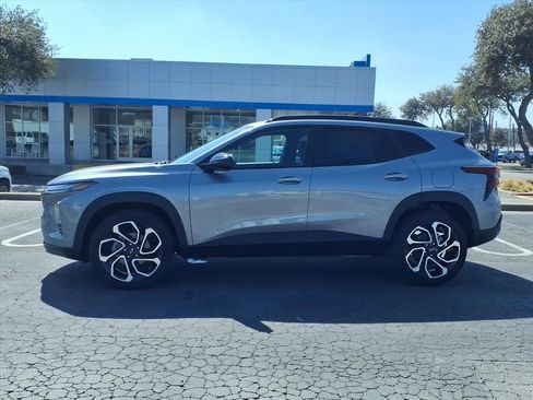 New 2026 Chevrolet Trax RS w/ Driver Confidence Package image 4