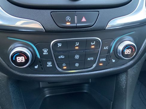 Certified 2022 Chevrolet Equinox LT image 25