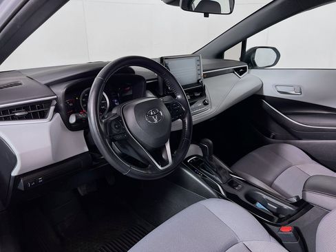 Used 2022 Toyota Corolla SE FWD image 9