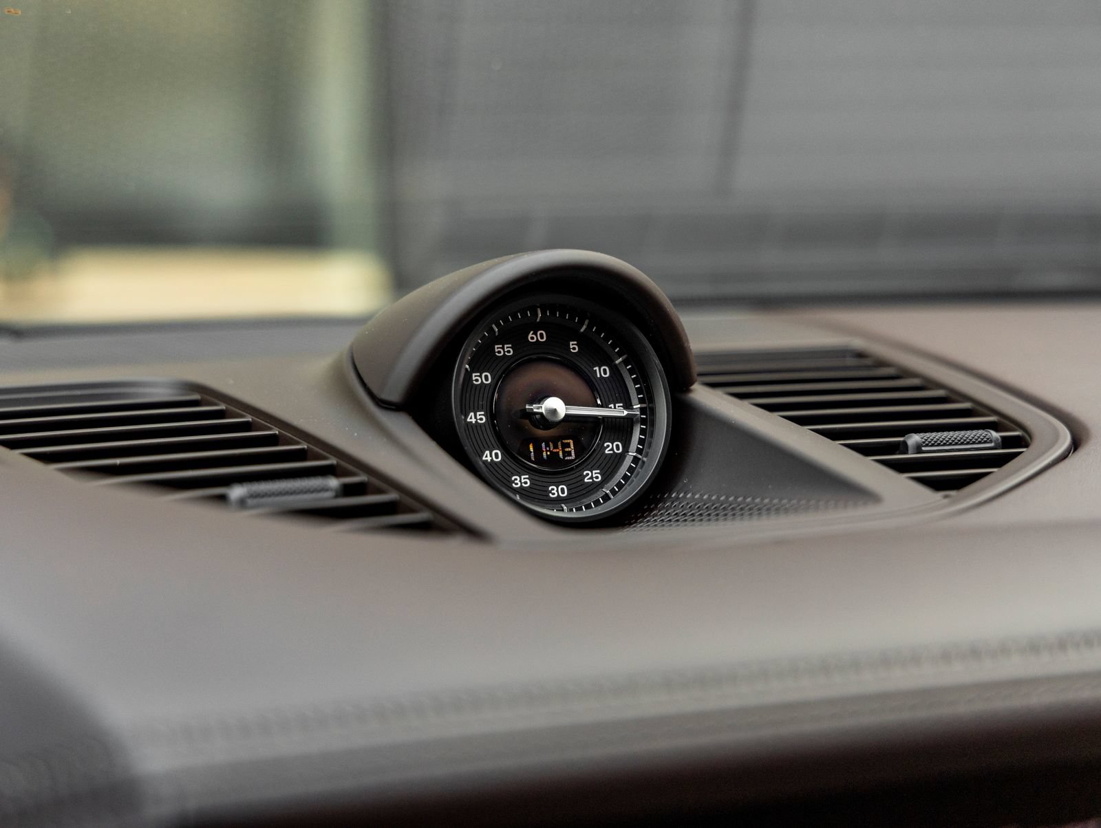 New 2026 Porsche Panamera 4 AWD/4WD image 30
