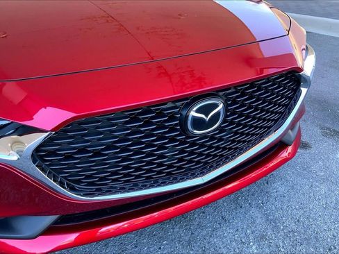 Used 2023 MAZDA MAZDA3 s image 32