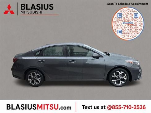 Used 2021 Kia Forte LXS FWD image 9