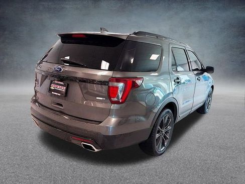 Used 2017 Ford Explorer Sport w/ Equipment Group 401A image 7