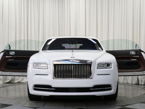 Used 2016 Rolls-Royce Wraith image 4