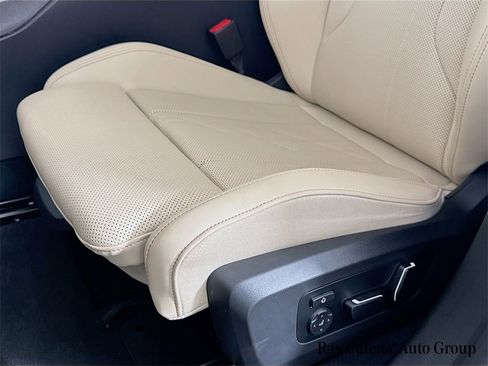 Used 2025 BMW X3 xDrive30i image 17