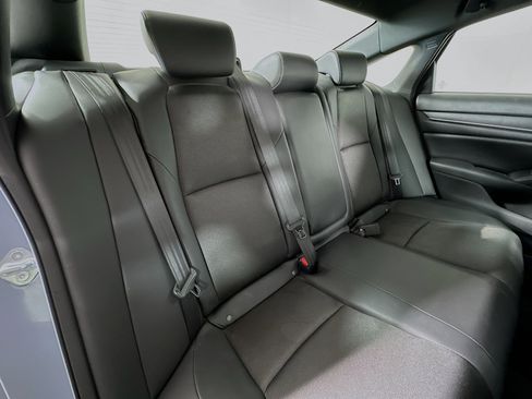 Used 2022 Honda Accord Sport image 25
