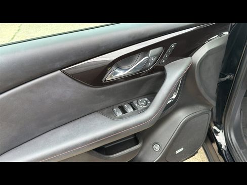 Used 2021 Chevrolet Blazer RS w/ Enhanced Convenience Package AWD/4WD image 7