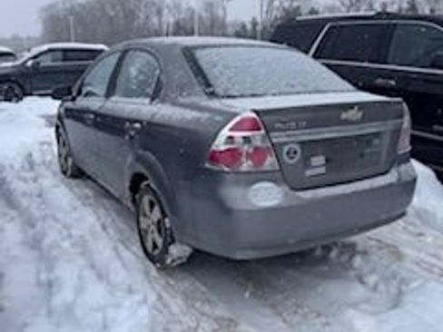 Used 2009 Chevrolet Aveo LT image 3