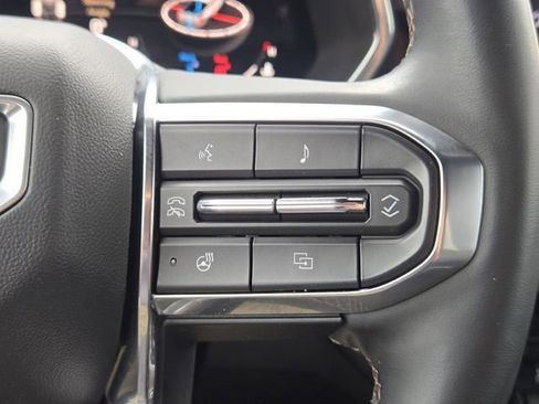 Used 2024 GMC Canyon Denali AWD/4WD image 30