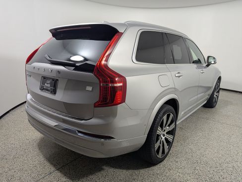 Used 2024 Volvo XC90 T8 Plus w/ Protection Package Premier AWD/4WD image 7