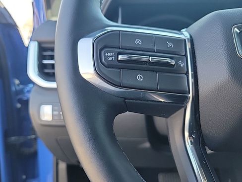 Used 2025 GMC Terrain Elevation w/ Technology Package II image 22