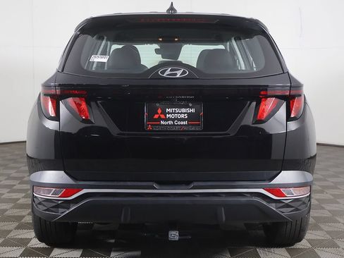 Used 2023 Hyundai Tucson SE FWD image 11