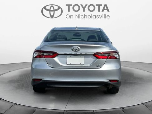 Used 2023 Toyota Camry LE AWD/4WD image 5
