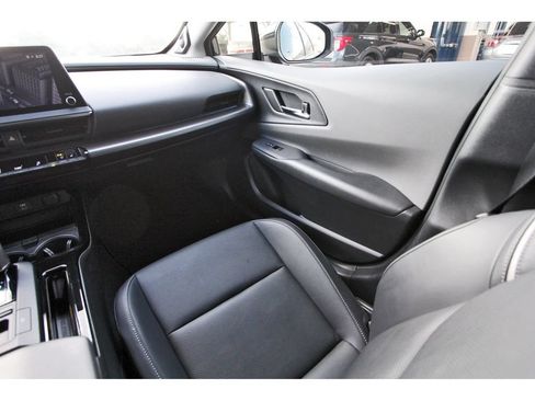 Used 2023 Toyota Prius Limited w/ Limited Premium Package FWD image 13