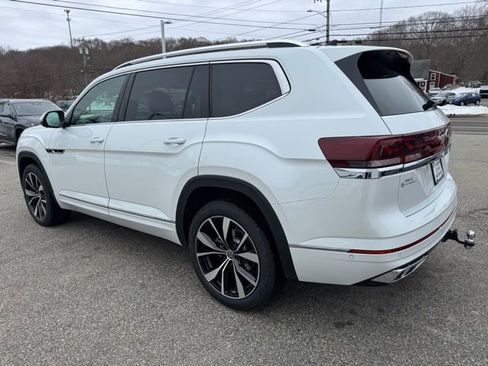 New 2026 Volkswagen Atlas SEL Premium R-Line AWD/4WD image 7