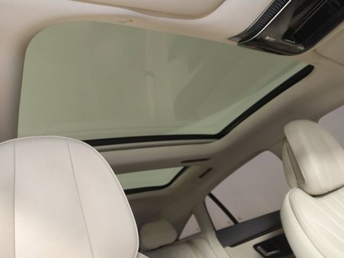 Used 2022 Mercedes-Benz EQS 450+ Sedan image 11