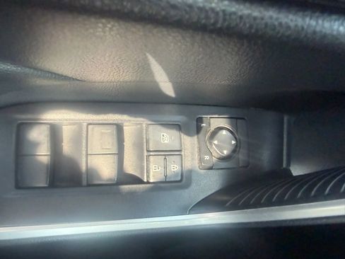 Used 2019 Toyota RAV4 XLE w/ Convenience Package AWD/4WD image 24