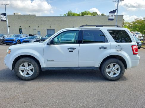 Used 2011 Ford Escape 4WD Hybrid image 18