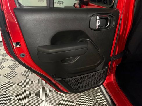 Used 2025 Jeep Wrangler Unlimited Sport S 4xe AWD/4WD image 27
