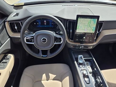 New 2026 Volvo XC60 B5 Plus image 16