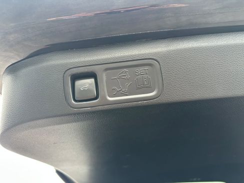 Used 2021 Ford Expedition Max Platinum image 59