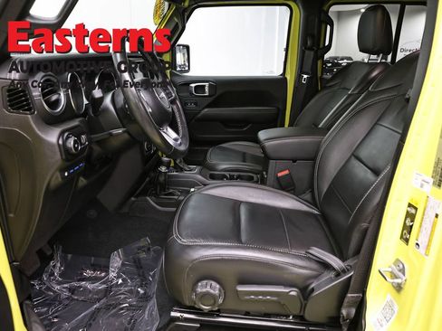 Used 2023 Jeep Wrangler Unlimited Sahara w/ Cold Weather Group image 14