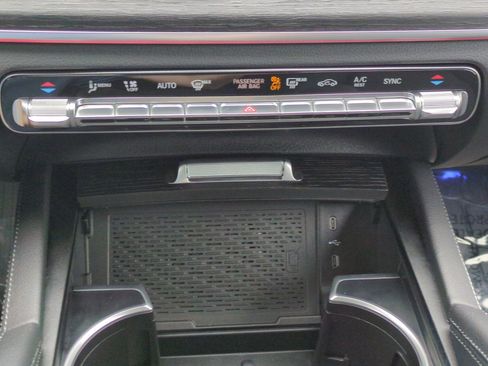 Certified 2026 Mercedes-Benz GLE 450 4MATIC image 26