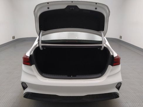 Used 2024 Kia Forte LXS image 29