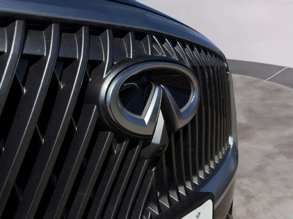 Used 2026 INFINITI QX60 Luxe w/ Cargo Package FWD image 33