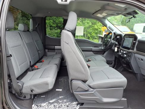New 2026 Ford F150 XLT w/ FX4 Off-Road Package AWD/4WD image 16