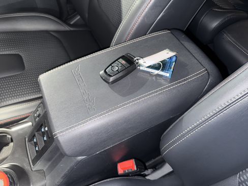 Used 2024 Ford Bronco Raptor AWD/4WD image 30