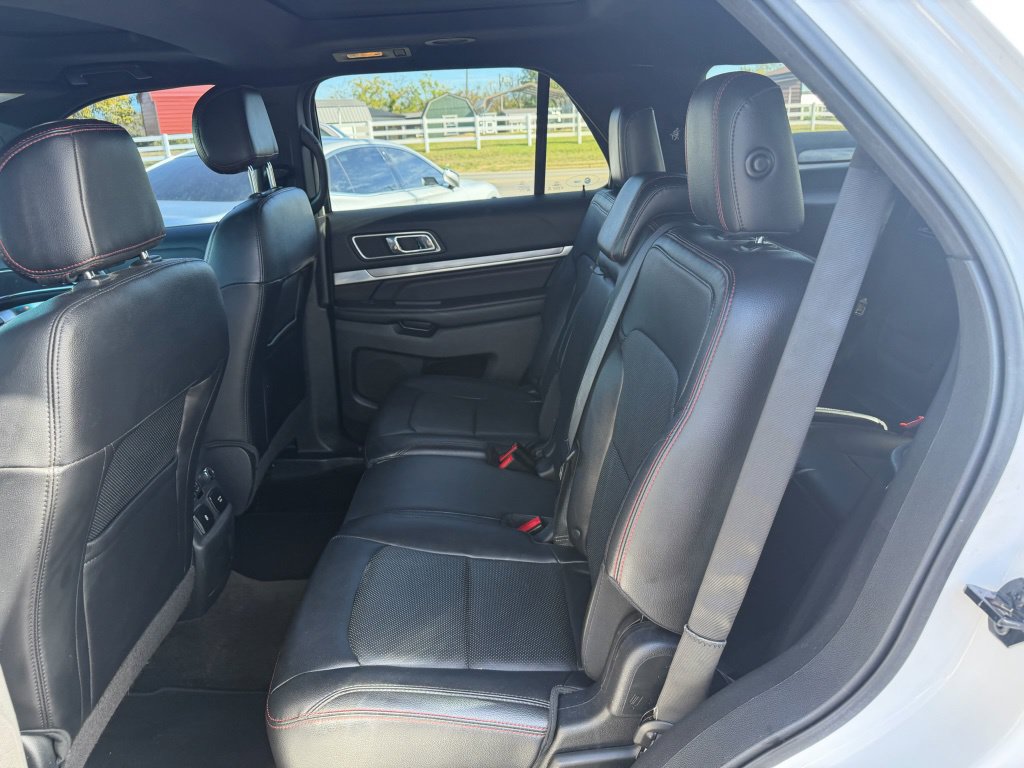 Used 2016 Ford Explorer Sport w/ Equipment Group 401A AWD/4WD image 14