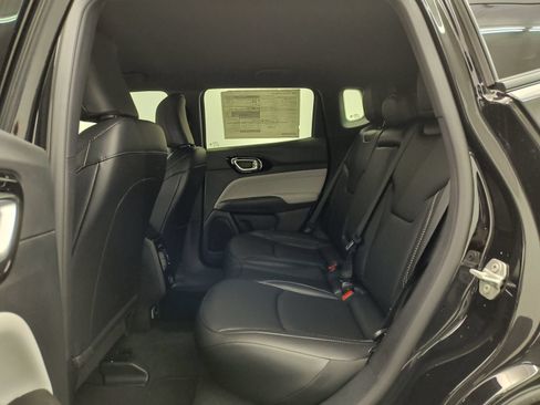 New 2026 Jeep Compass Limited AWD/4WD image 13