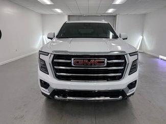 New 2026 GMC Yukon XL Elevation video 2