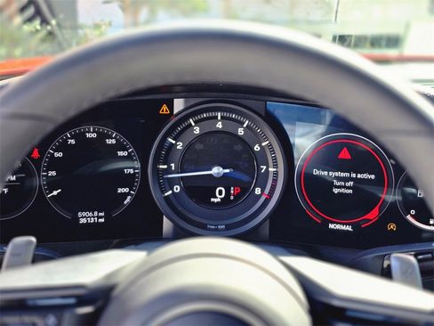 Used 2021 Porsche 911 Carrera image 16