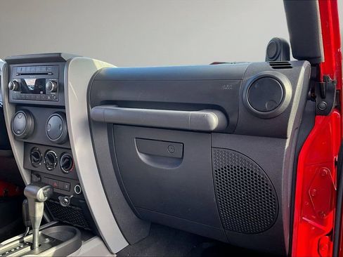 Used 2009 Jeep Wrangler Unlimited X AWD/4WD image 22