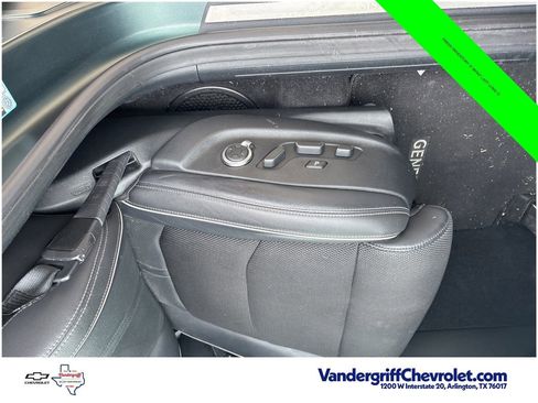 Used 2023 Genesis GV70 2.5T w/ Sport Prestige Package AWD/4WD image 9