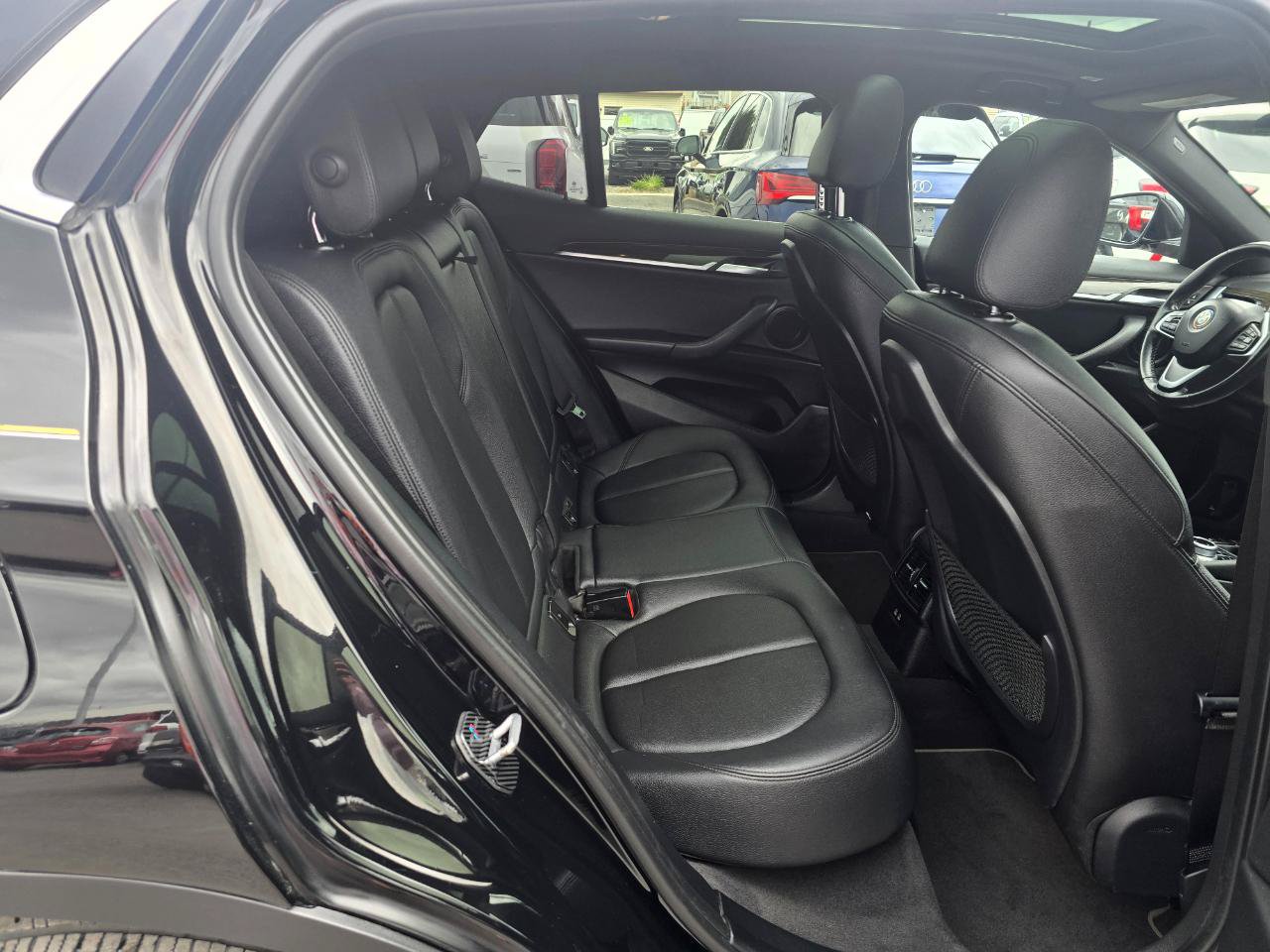Used 2018 BMW X2 xDrive28i w/ Convenience Package AWD/4WD image 16