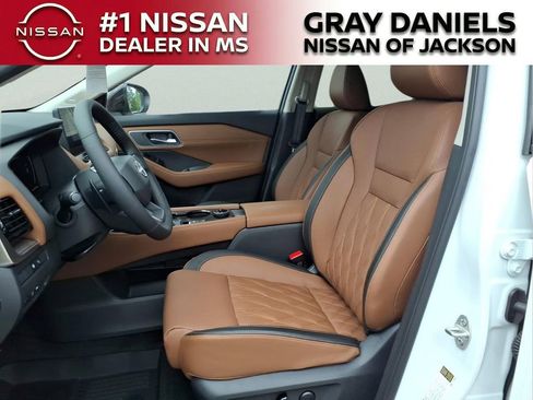 New 2026 Nissan Rogue Platinum AWD/4WD image 23
