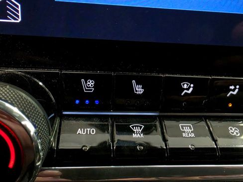 Used 2024 Chevrolet Colorado ZR2 w/ ZR2 Convenience Package III AWD/4WD image 48