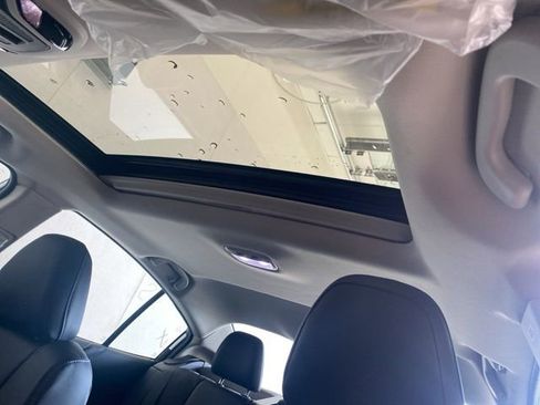 Used 2025 Subaru Legacy Limited image 11