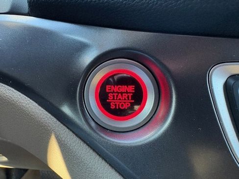 Used 2022 Honda Pilot EX-L image 19