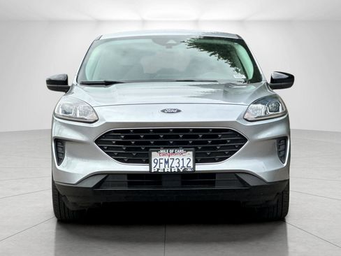 Used 2022 Ford Escape SE w/ SE Sport Appearance Package image 8