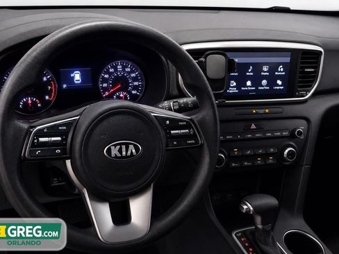 Used 2022 Kia Sportage LX FWD image 11