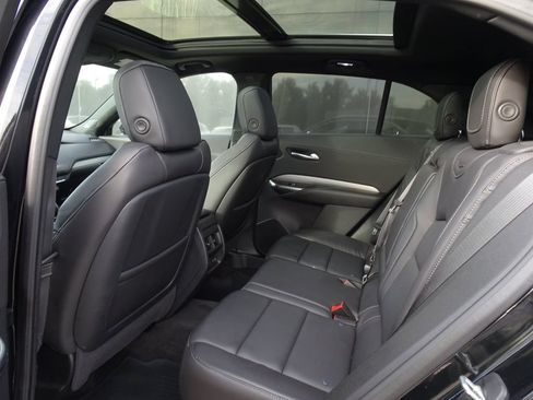 Used 2020 Cadillac XT4 Premium Luxury AWD/4WD image 15